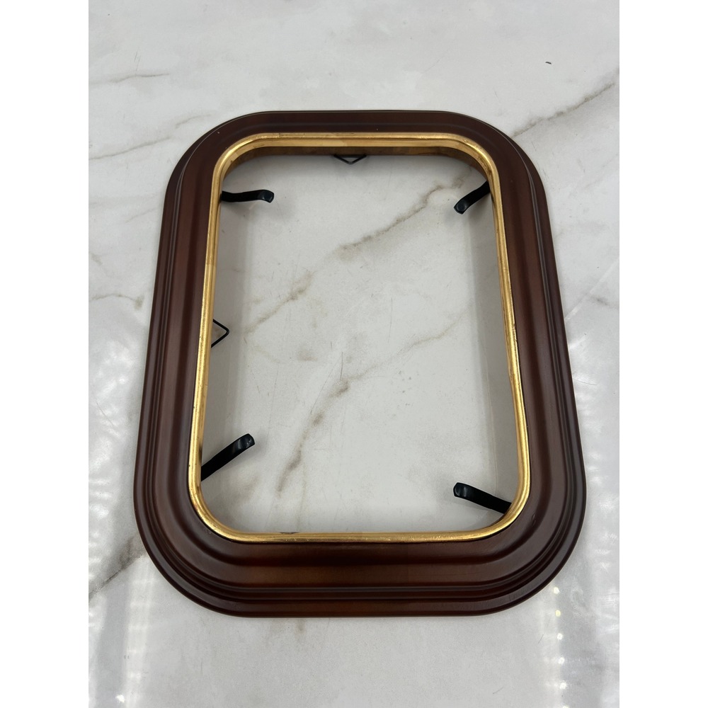 Van Hygan & Smythe CS95 Wood Collector Plate Frame Cherry Gold Trim 11.5x8.75